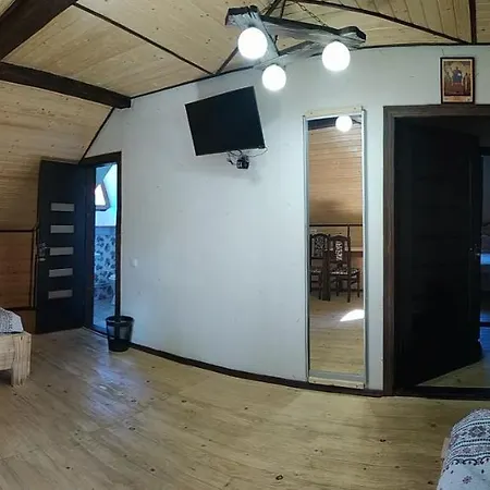 сімейний еко-готель 