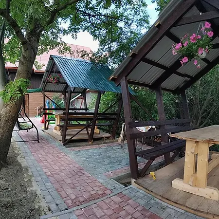 сімейний еко-готель 