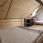 Hotel сімейний еко-готель 