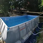 сімейний еко-готель 